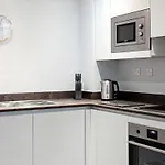Stylish And Bright 1 Bedroom Flat In Birmingham