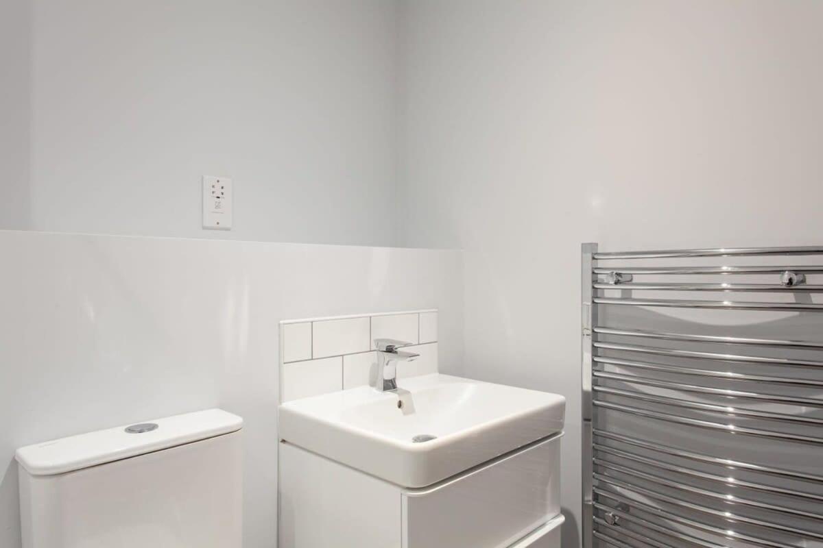Apartment Stylish And Bright 1 Bedroom Flat In Birmingham