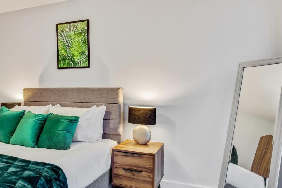 Stylish And Bright 1 Bedroom Flat In Birmingham